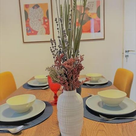 Charming Apartment With Pateo - Rituals&Routines ลิสบอน ภายนอก รูปภาพ