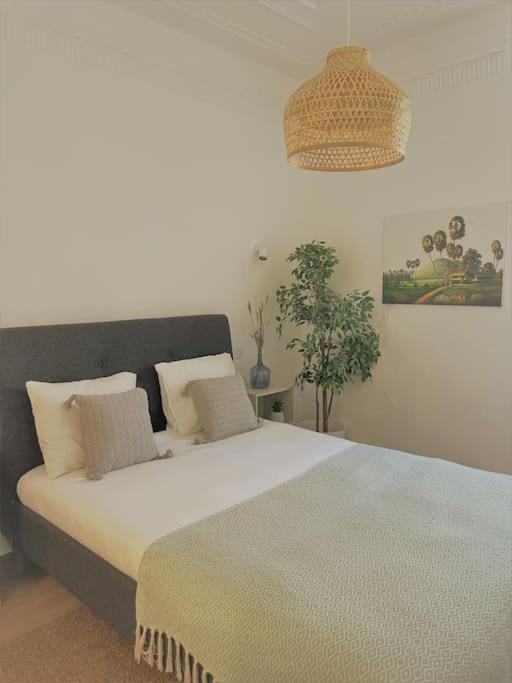 Charming Apartment With Pateo - Rituals&Routines ลิสบอน ภายนอก รูปภาพ